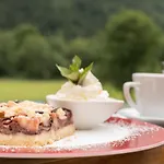 Hubertushof - Ihr Mit Herz 호텔 4*